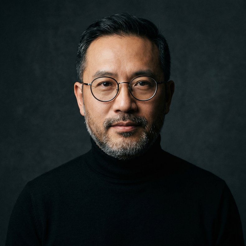 黑料官网首席导演 陈明远